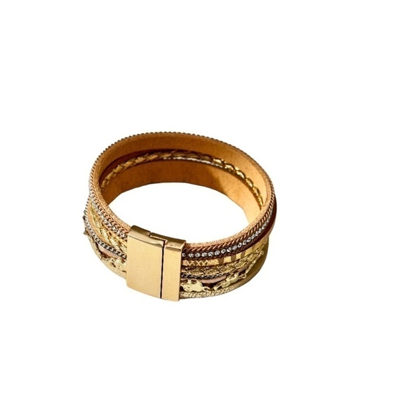 BoHo Golden Elephant Pendant Design Bracelet Multi Layer Leather Strap - Picture 3 of 7